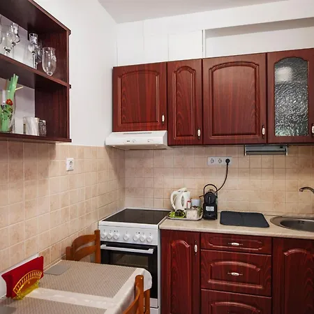 Apartment Inci Pecs